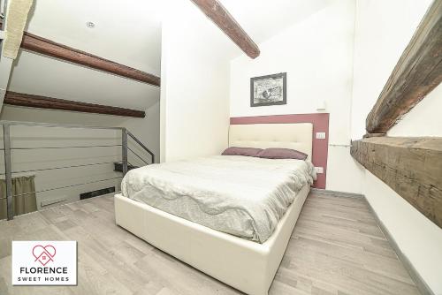 Santa Caterina Apartment by Florence Sweet Homes