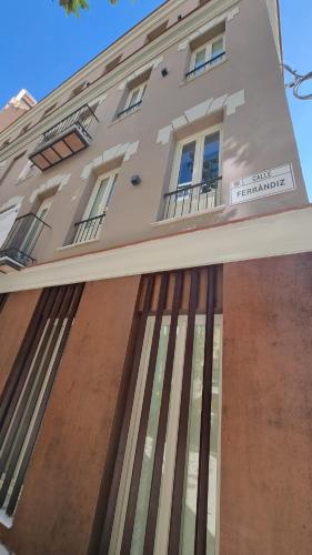 Apartamentos Pinar Málaga Centro - Ferrándiz