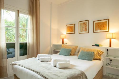 Archeros Deluxe Suite by Valcambre