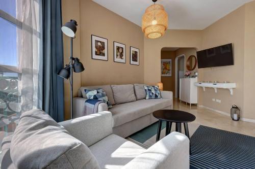 053 - Two Bed Mijas Golf Apartment in popular Matchroom Golf Club