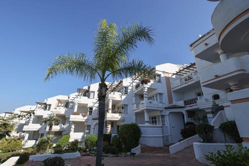 053 - Two Bed Mijas Golf Apartment in popular Matchroom Golf Club
