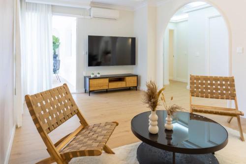 Malaga Hideaway Near Beach