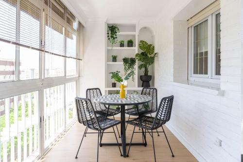 Malaga Hideaway Near Beach