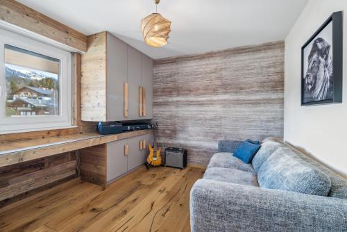 Exquisite Duplex with Views by Mrs Miggins