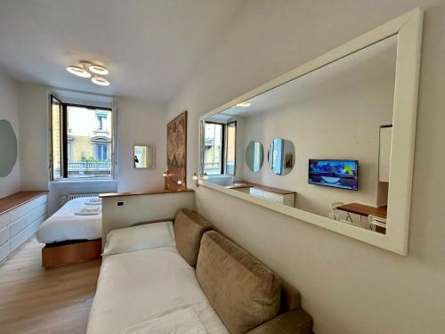Smart Apartment Wifi, Airco, near Central Station, Baires, by Kibilù Affitti Brevi