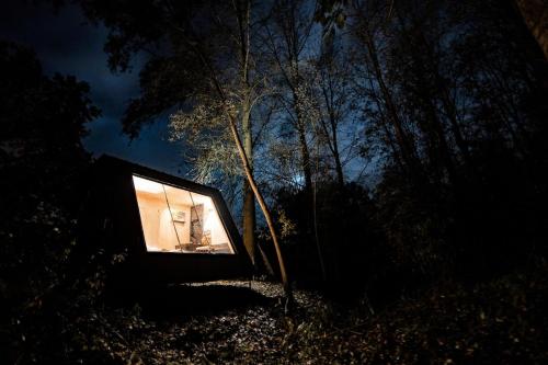 Fotografie z fotogalerie ubytování Les frenelles, Cabane à l'orée de la forêt v destinaci Bouvignies