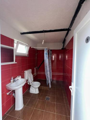 Kica Rooms