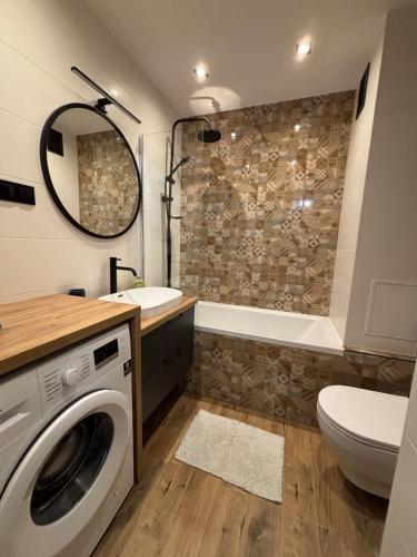 Ένα μπάνιο στο Blue & Wood Studio FV