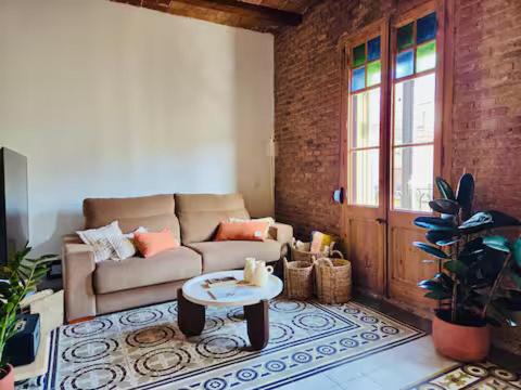 Boutique City Stay WiFi 6 min Sagrada Familia 2BR