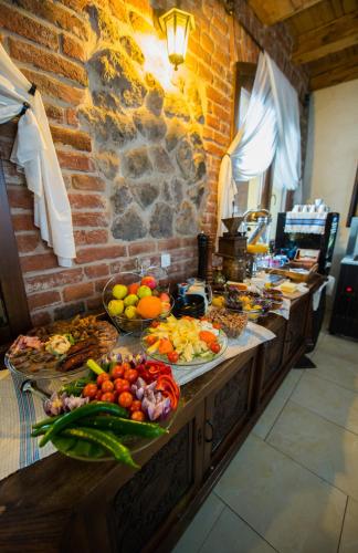 Φαγητό σε αυτός ο ξενώνας ή κάπου εκεί κοντά