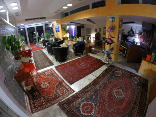 Φωτογραφία από το άλμπουμ του Hotel Villa Delibera σε Varazze