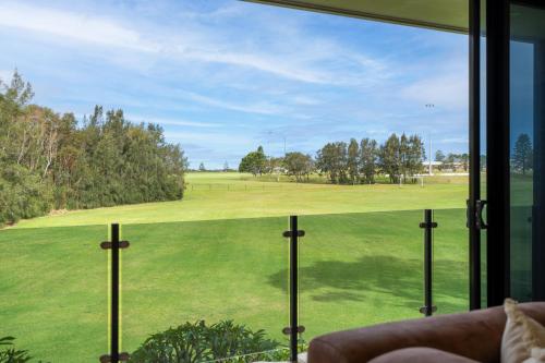Gallery image of Towradgi Beach House - The Perfect Beachside Home in Towradgi