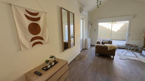 Photo de la galerie de l'établissement Romance pour 2 avec sauna et balnéothérapie privé, à Fontenoy