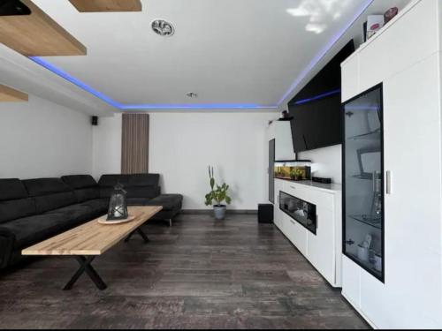 Maison saint mars d outille