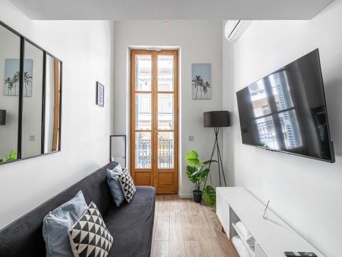 Bright duplex with a mezzanine - Cannes Center