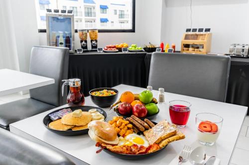 Еда / где поесть недалеко от отеля