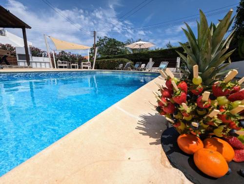 Blue Estia Villa - Pool, Wifi, Summer Breeze,
