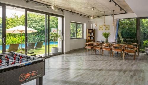 Kolam renang di atau dekat dengan Homestay Interconnection Ba Vì - Hà Nội