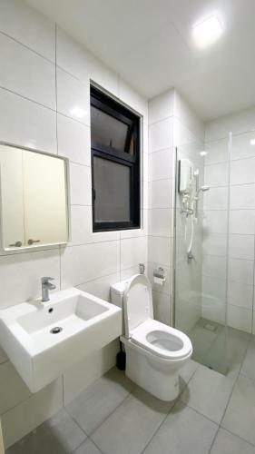 Koupelna v ubytování Condo Ioi City Mall Putrajaya, 3 & 2 Bedrooms, near to Hospital Serdang, UPM, Uniten