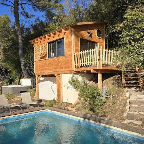 La Cabane Aixoise Piscine & Jacuzzi