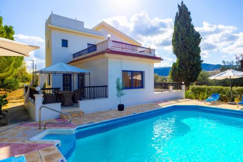 Villa Charoula Ena Large Private Pool AC WiFi