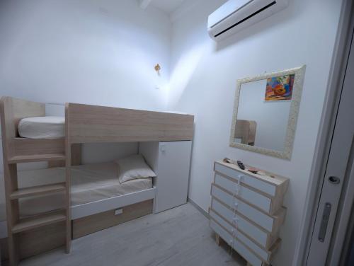 Postel nebo postele na pokoji v ubytování Casa D'Amore Lipari