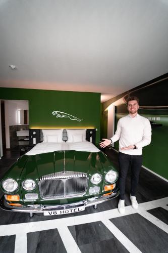 Fotografie z fotogalerie ubytování V8 HOTEL Motorworld Region Stuttgart v destinaci Böblingen
