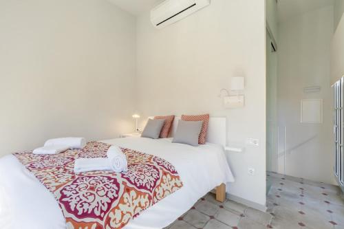 AoA Alcazar Apartment