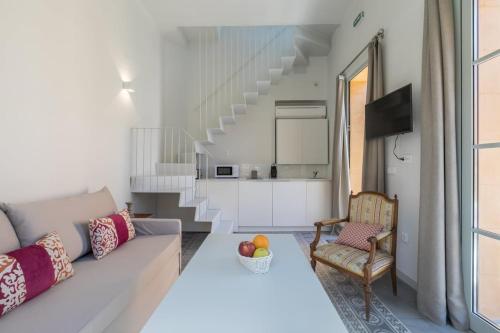 AoA Alcazar Apartment