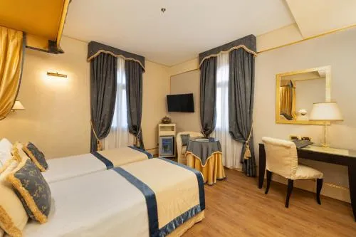 Hotel A La Commedia photo 19
