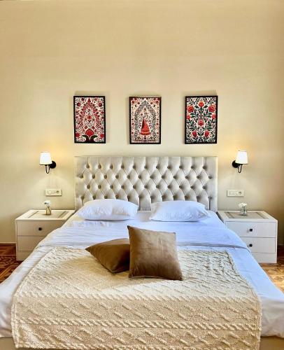 White Lilies - Elegant Sea View F1 & Nizami Charm