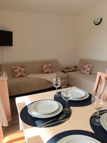 Photo de la galerie de l'établissement Les Hauts de Balaruc-Les-Bains- idéal curistes 22, à Balaruc-les-Bains