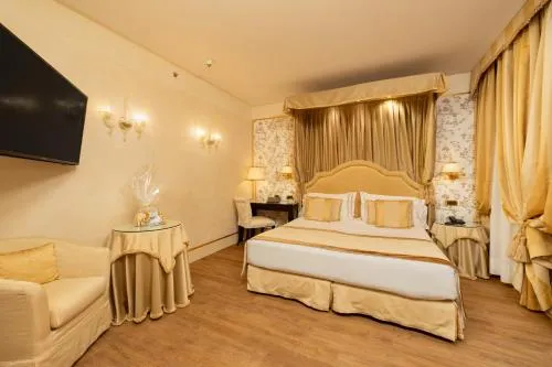 Hotel A La Commedia photo 23