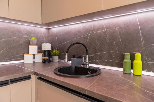 Dapur atau dapur kecil di Metropolitan Luxe