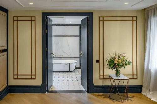 CoolRooms Palacio de Atocha photo 25