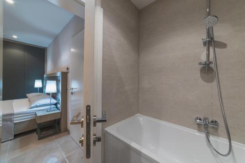 Luxury Villa close to the beach with pool ABEONA