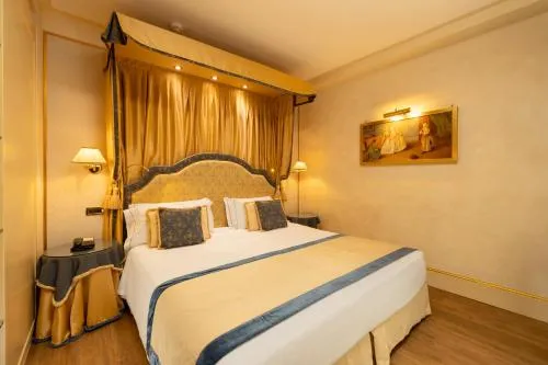 Hotel A La Commedia photo 36