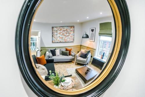 "The Gatsby" Stunning Central 2 Bed Abode in York photo 24