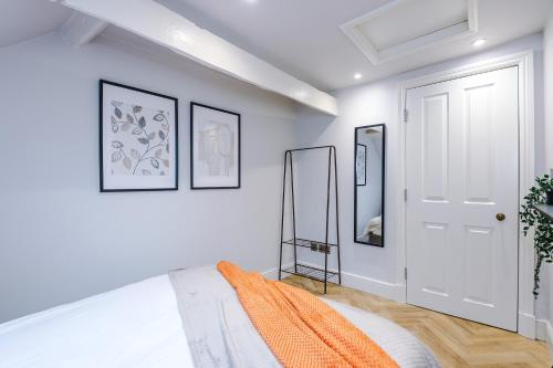 "The Gatsby" Stunning Central 2 Bed Abode in York photo 61
