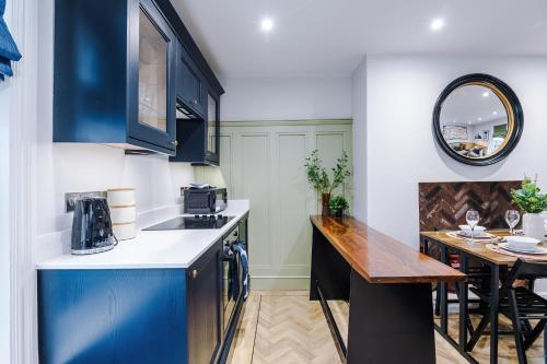 "The Gatsby" Stunning Central 2 Bed Abode in York photo 23