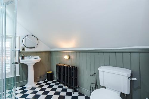 "The Gatsby" Stunning Central 2 Bed Abode in York photo 84