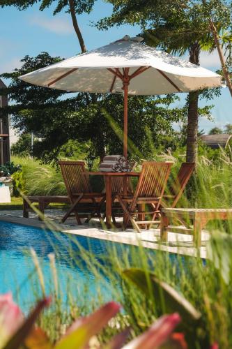 Πισίνα στο ή κοντά στο Padi Villa Canggu
