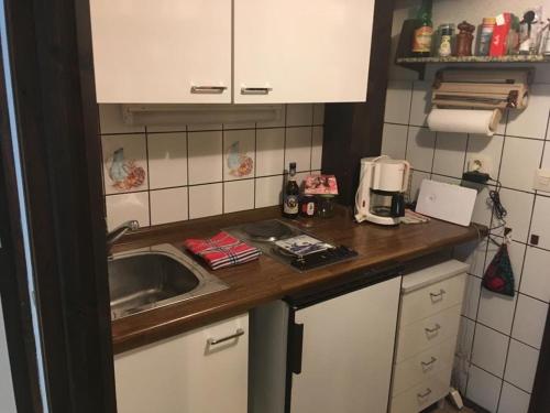 Kuchyň nebo kuchyňský kout v ubytování Gemütliche Ferienwohnung Vorauf Siegsdorf Ruhige Lage