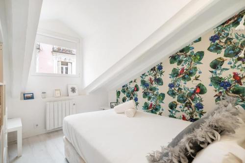 Charming Apartment in Heart of Madrid
