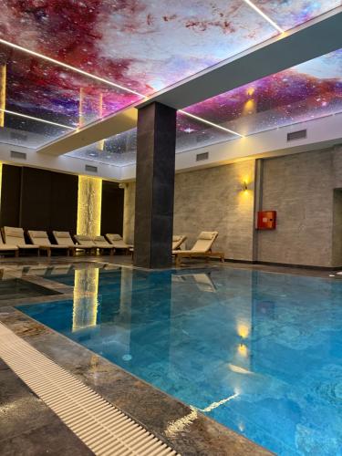 Бассейн в Sophie & Sarah Apartments - Residence Hill, Kopaonik или поблизости