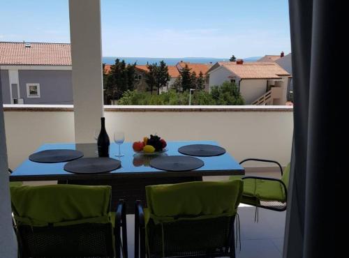 Apartments Golden Horizon with Heated Pool
