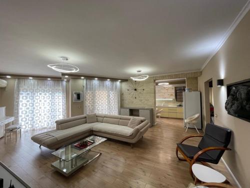 Unique & Modern Apartment Tirana