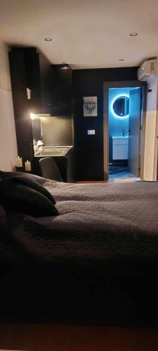 Postel nebo postele na pokoji v ubytování Mini hus