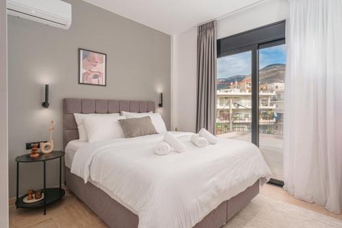 Elegant Penthouse 2 BRs - Large Veranda with View