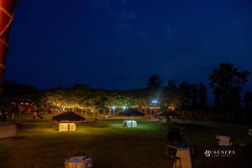 Bugesera Lake Resortにある庭